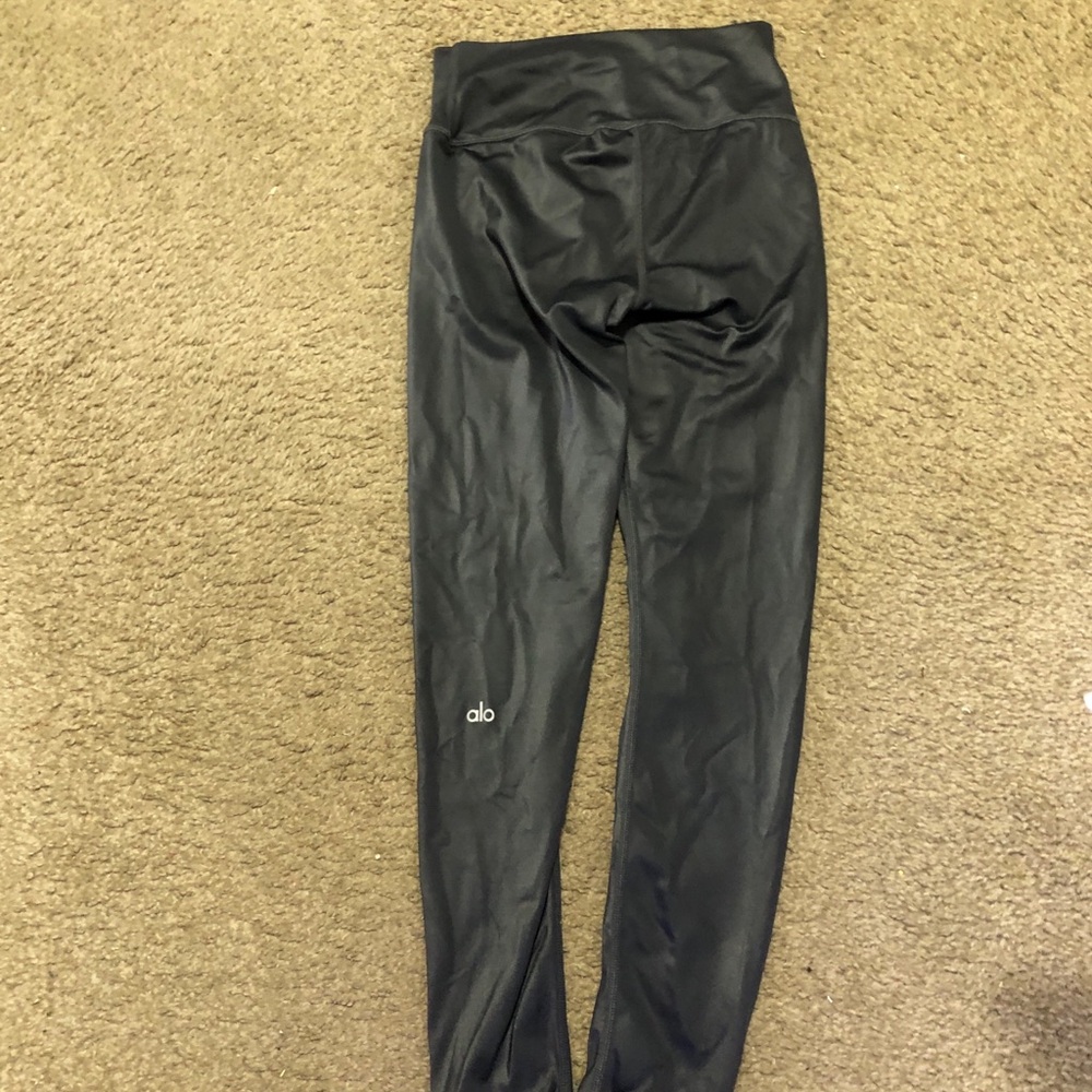 ALO Yoga Black Performance Leggings with Logo Tag Size L,